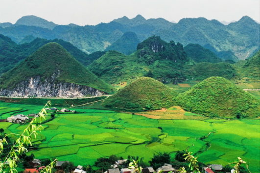 Northeast Vietnam Tour 7 Days