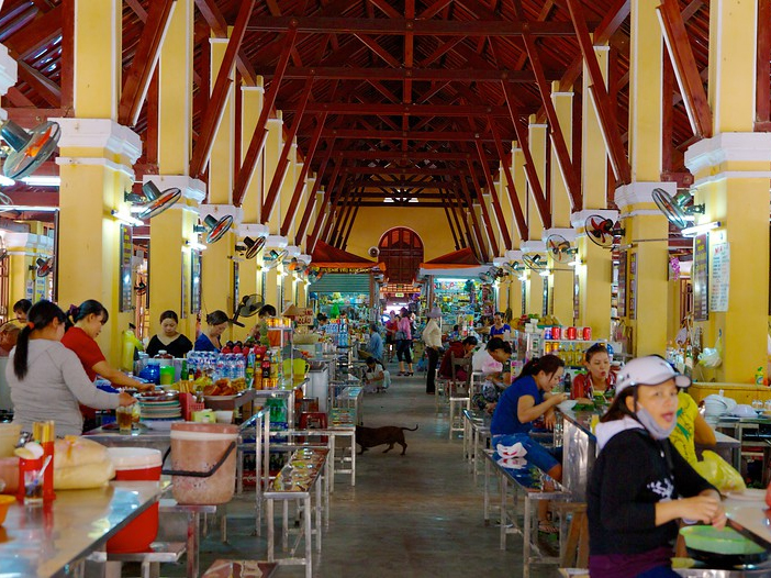Introduction to Hoi An - Hoi An Market