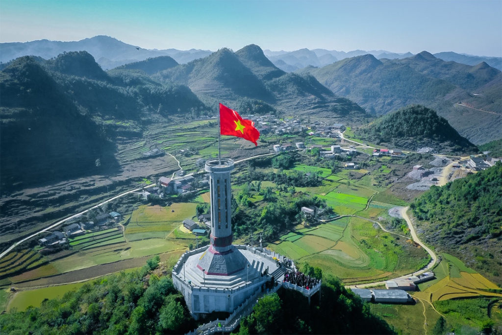 Introduction to Ha Giang - Lung Cu Flagpole