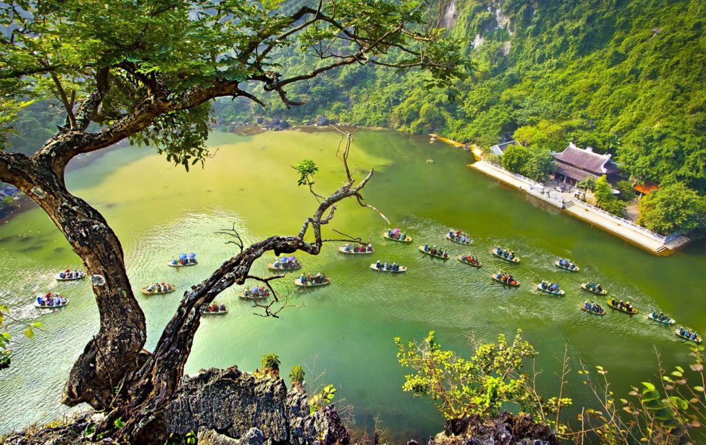 Introduction to NInh BInh - Trang An Scenic Landscape Complex