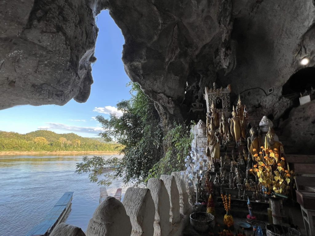 Luang Prabang Tourist Attraction - Park Ou Caves