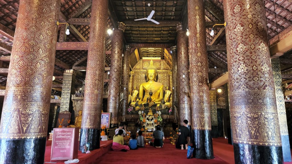 Luang Prabang Tourist Attraction - Wat Xieng Thong
