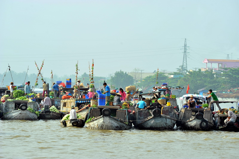 Vietnam itinerary 2 weeks - Cai Rang Floating Market, Can Tho