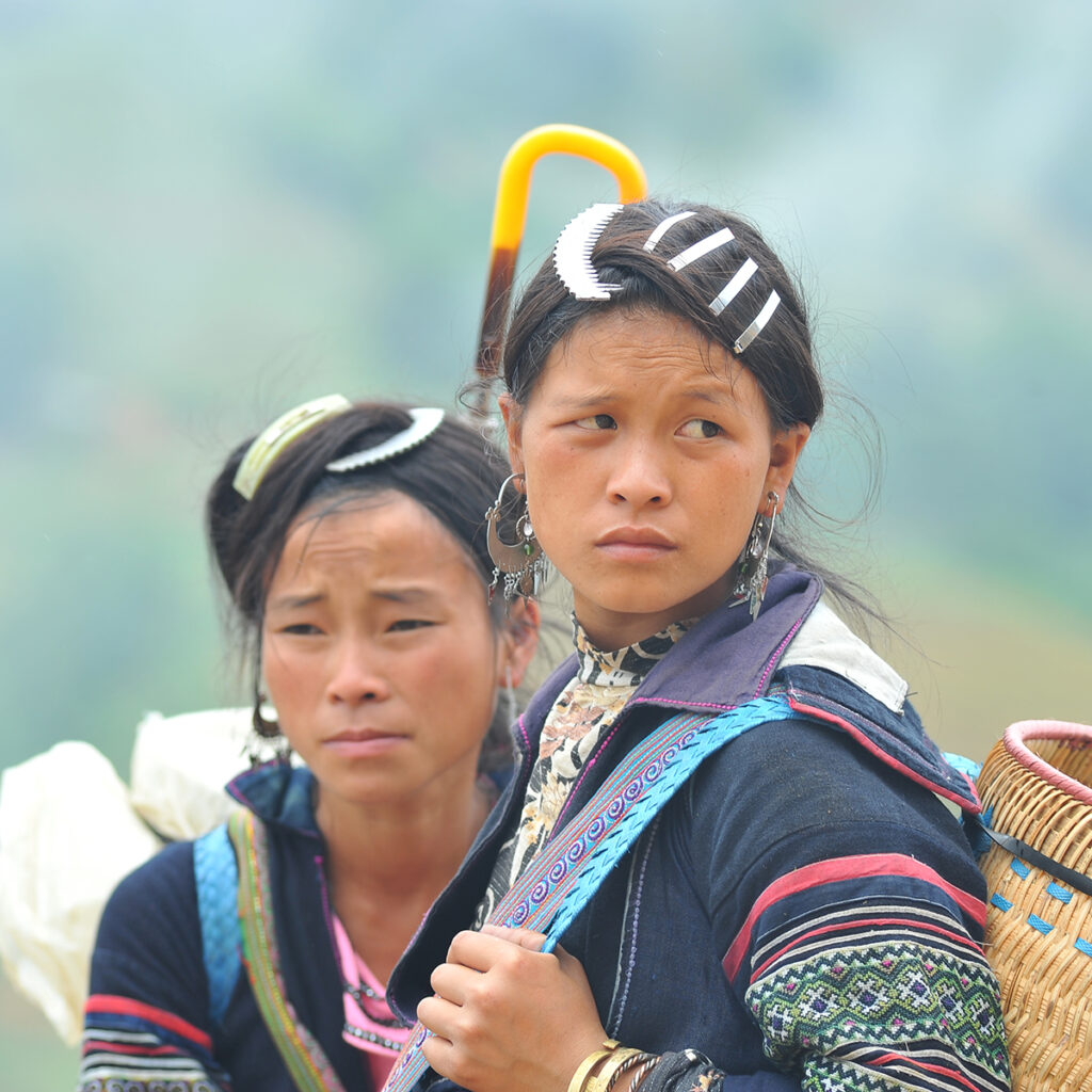Sapa Travel Guide - Ethic Groups