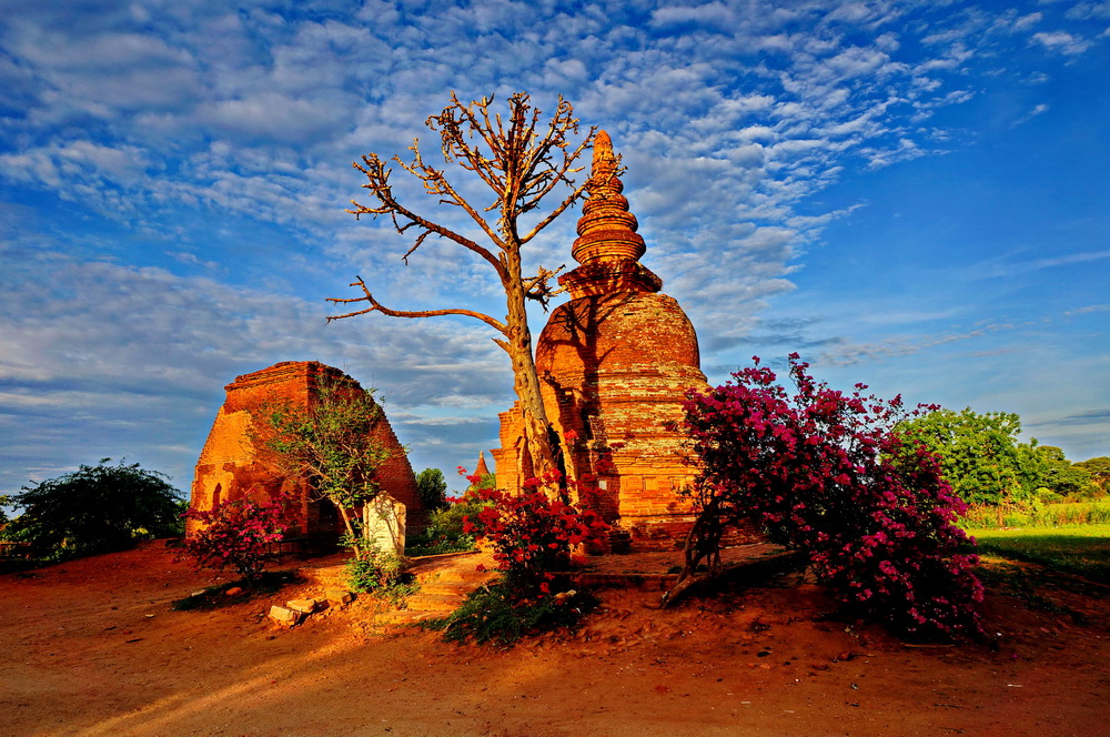 10 Best Myanmar Travel Destinations - Bagan