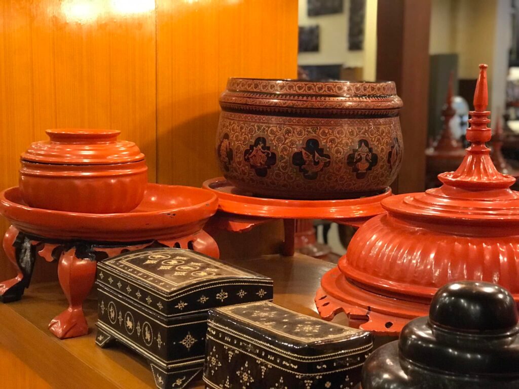 Thing to see in Bagan - Lacquerware Shops