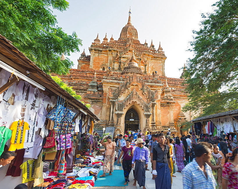 Thing to see in Bagan - Thambula Bazaar