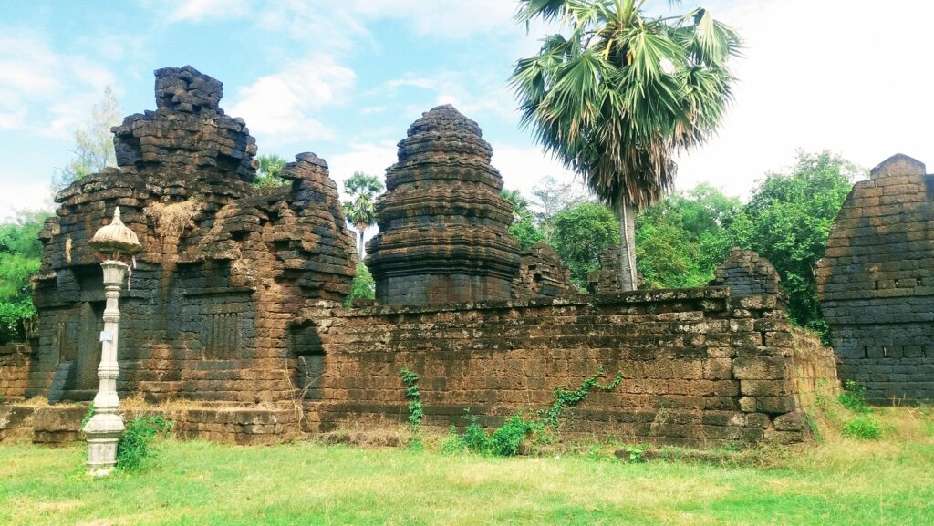 Kampong Thom - Prasat Kuhak Nokor
