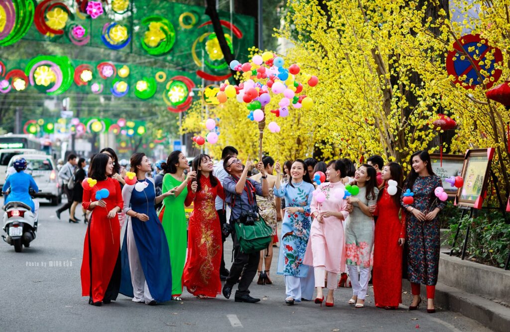 Vietnamese Tet Customs: Discover Nowadays Changes in Lunar New Year