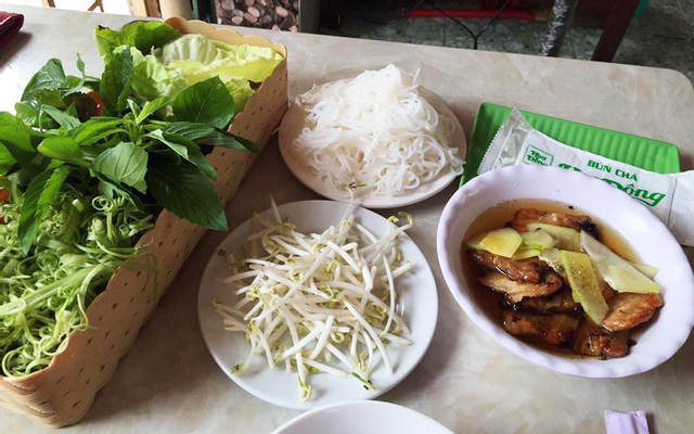 Hoa Dong Bun Cha – Cheap and Delicious Food