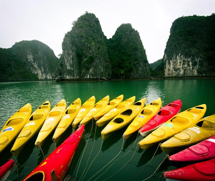 12 Days Vietnam itinerary - Kayaks in Halong Bay (Thuy Troc Le)