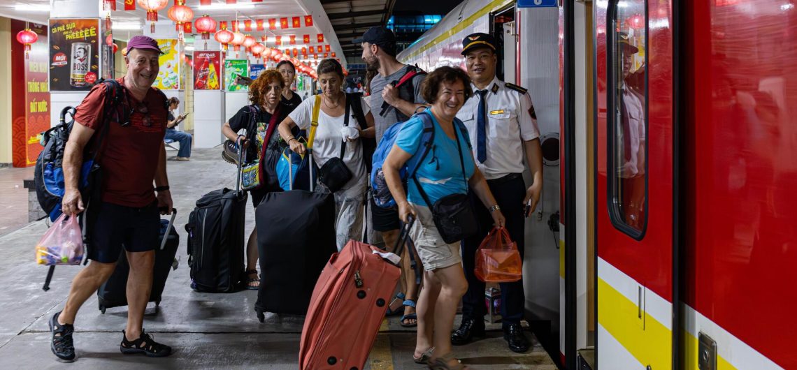 Jinxin Train Vietnam Hanoi - Dong Hoi Route (Source VTC News)