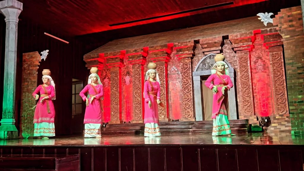 My Son Sanctuary, Cham Dance Show (Sara Minutiello)