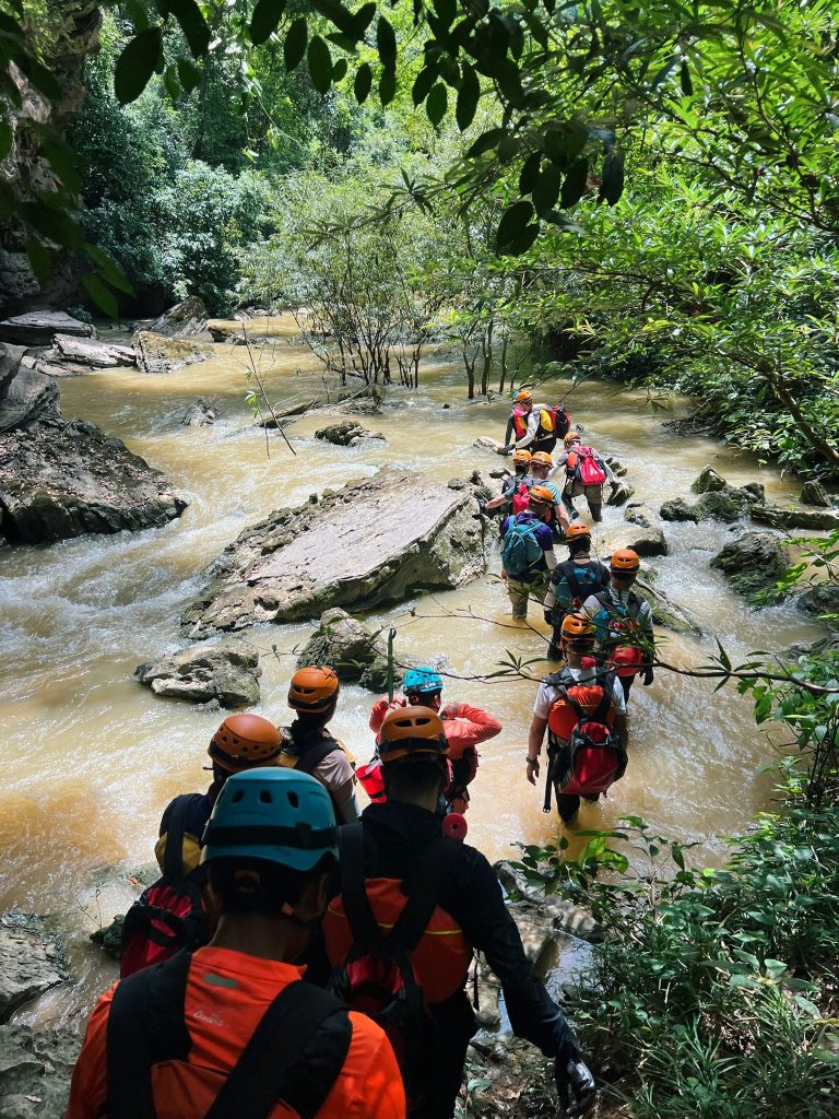 Tu Lan Caves Adventure Tour
