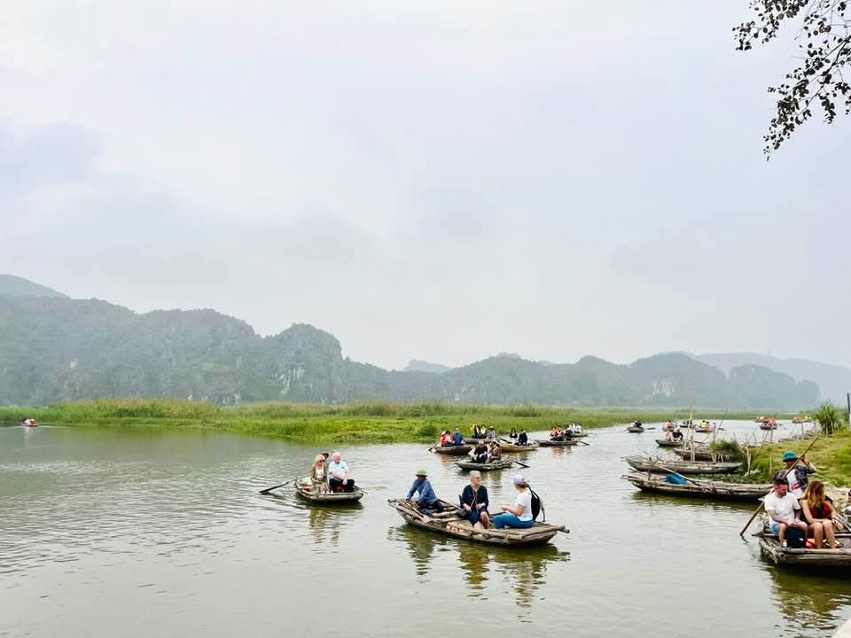 Boat trip at Van Long Nature Reserve (Source: Tat Huong Nguyen)