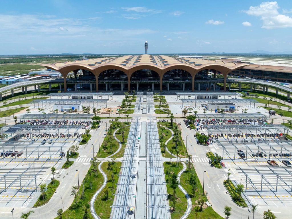 Cambodia Visa Guide - Arrival at Techno International Airport