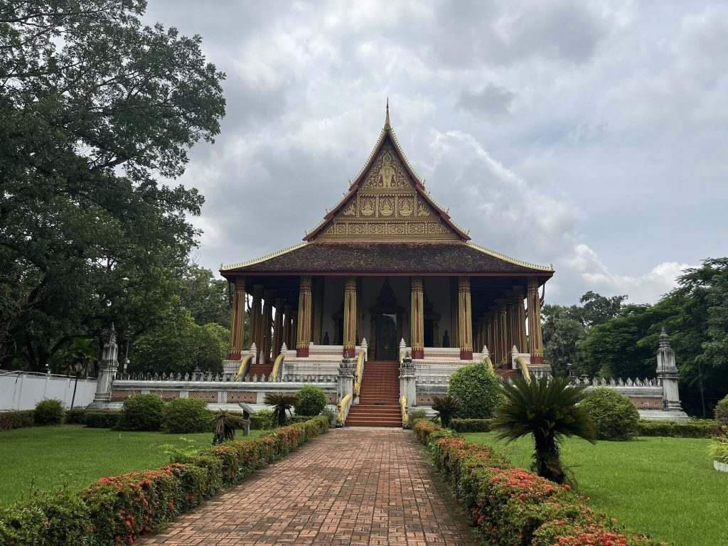 Complete Guide to Visa to Laos - Wat Sisaket, Vientiane