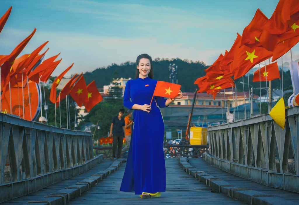Dien Bien Phu Travel Guide - Muong Thanh Bridge